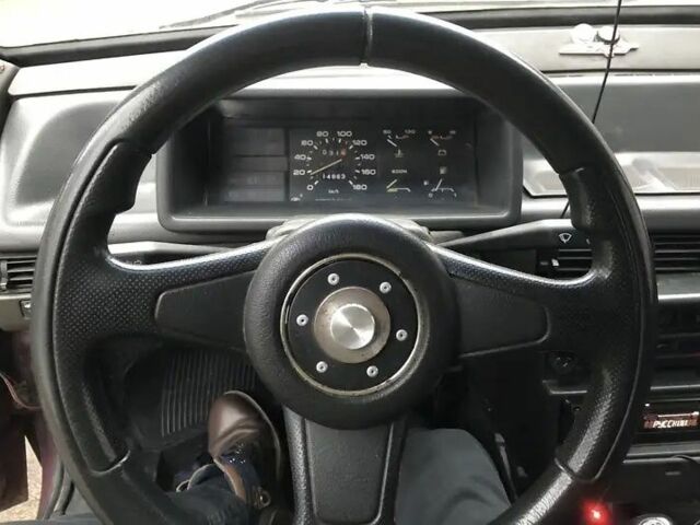 Красный ВАЗ 21099, объемом двигателя 1.5 л и пробегом 214 тыс. км за 1200 $, фото 4 на Automoto.ua