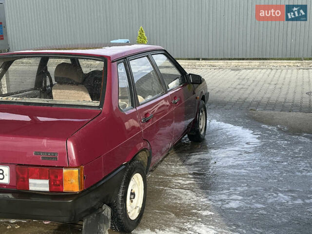 Красный ВАЗ 21099, объемом двигателя 1.5 л и пробегом 100 тыс. км за 1100 $, фото 5 на Automoto.ua