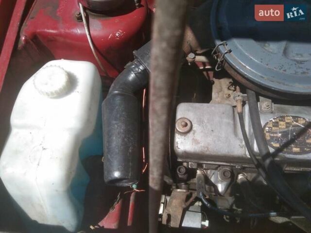 Красный ВАЗ 21099, объемом двигателя 1.5 л и пробегом 33 тыс. км за 1900 $, фото 3 на Automoto.ua