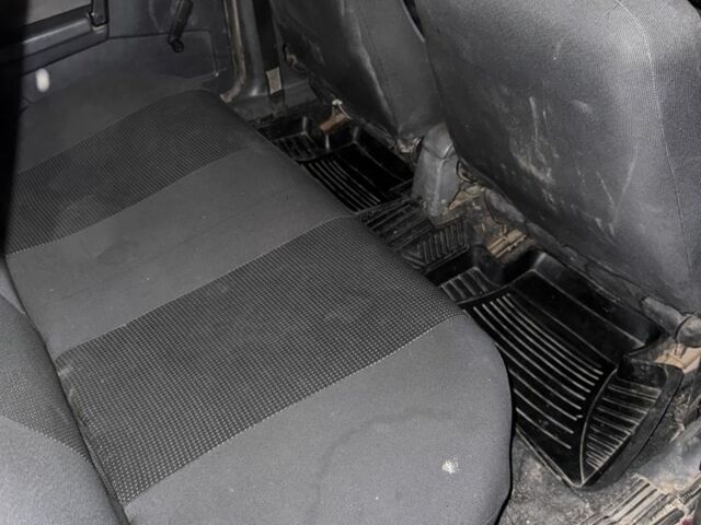 Красный ВАЗ 21099, объемом двигателя 1.5 л и пробегом 300 тыс. км за 952 $, фото 3 на Automoto.ua