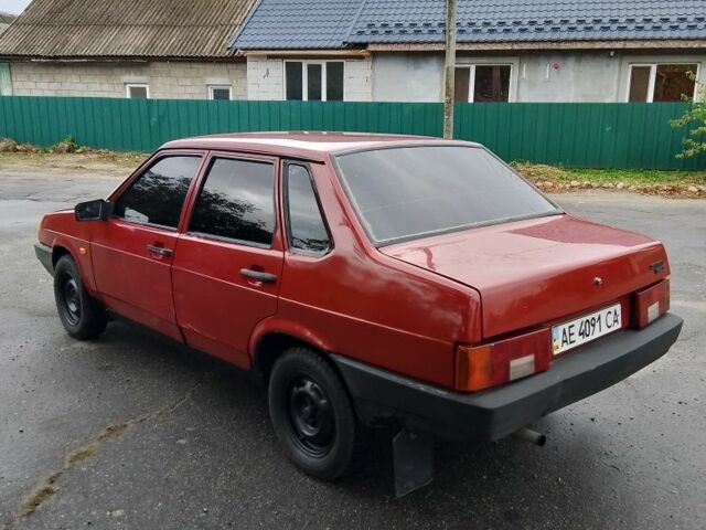 ВАЗ 21099 1996 в Покровском на Automoto.ua Красный ВАЗ 21099, объемом двигателя 1 л и пробегом 123 тыс. км за 1100 $, фото 2 на Automoto.ua