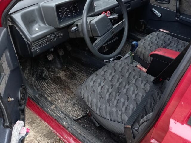 Красный ВАЗ 21099, объемом двигателя 0 л и пробегом 1000 тыс. км за 898 $, фото 4 на Automoto.ua