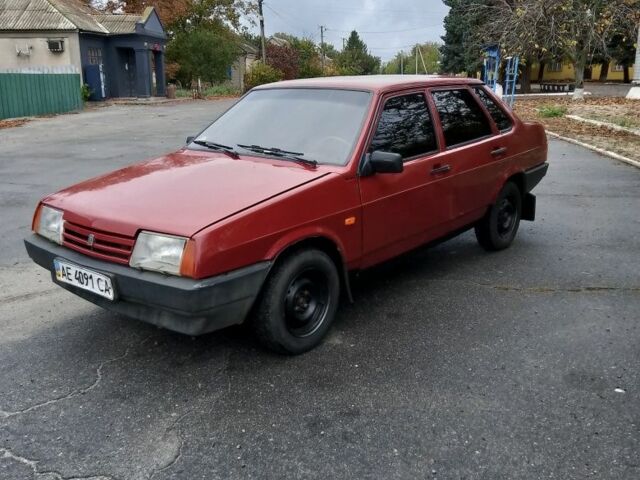 ВАЗ 21099 1996 в Покровском на Automoto.ua Красный ВАЗ 21099, объемом двигателя 1 л и пробегом 123 тыс. км за 1100 $, фото 1 на Automoto.ua