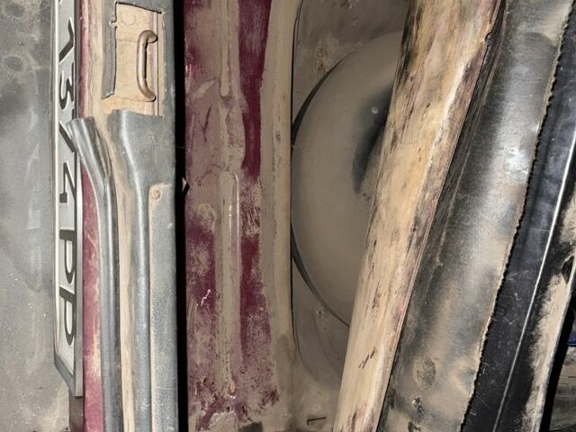 Красный ВАЗ 21099, объемом двигателя 1.5 л и пробегом 300 тыс. км за 952 $, фото 6 на Automoto.ua