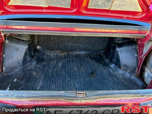 Красный ВАЗ 21099, объемом двигателя 1.5 л и пробегом 0 тыс. км за 1300 $, фото 6 на Automoto.ua