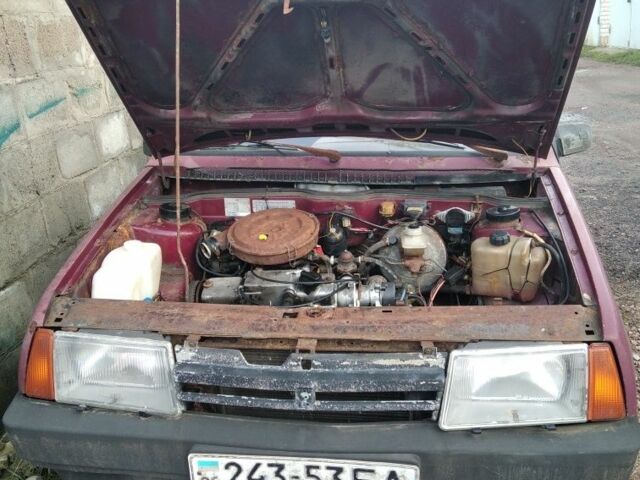 Червоний ВАЗ 21099, об'ємом двигуна 1.5 л та пробігом 260 тис. км за 330 $, фото 2 на Automoto.ua