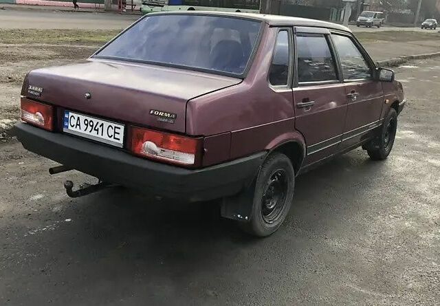 Красный ВАЗ 21099, объемом двигателя 1.5 л и пробегом 214 тыс. км за 1200 $, фото 3 на Automoto.ua