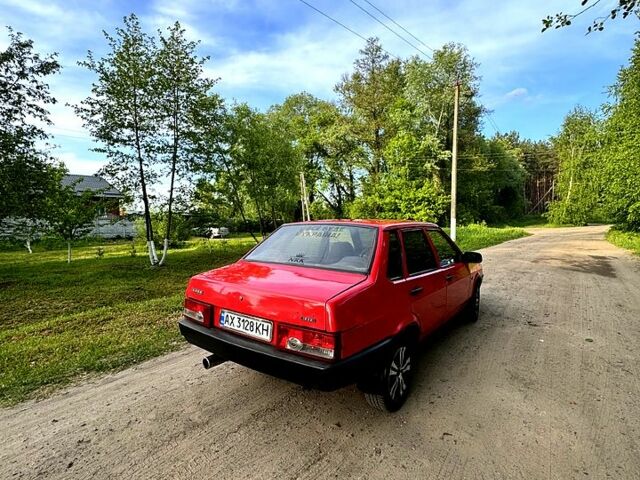 Красный ВАЗ 21099, объемом двигателя 1.5 л и пробегом 77 тыс. км за 1500 $, фото 8 на Automoto.ua