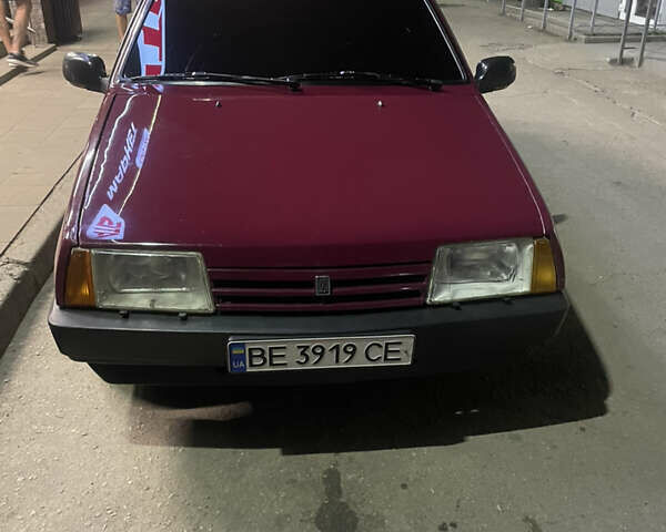 Красный ВАЗ 21099, объемом двигателя 1.5 л и пробегом 100 тыс. км за 2300 $, фото 1 на Automoto.ua
