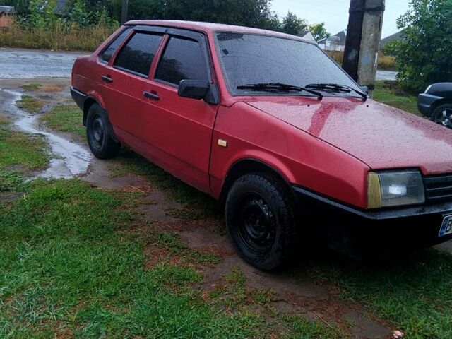 Красный ВАЗ 21099, объемом двигателя 1.5 л и пробегом 100 тыс. км за 1150 $, фото 7 на Automoto.ua
