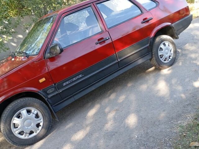Красный ВАЗ 21099, объемом двигателя 1.5 л и пробегом 2 тыс. км за 1000 $, фото 10 на Automoto.ua
