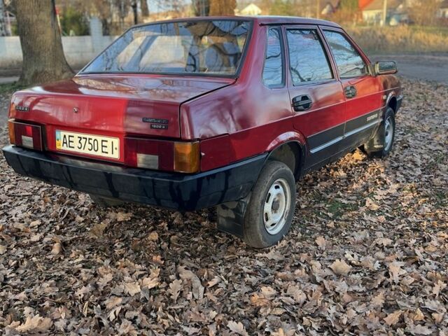 Красный ВАЗ 21099, объемом двигателя 1.5 л и пробегом 94 тыс. км за 1100 $, фото 1 на Automoto.ua