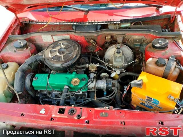 Красный ВАЗ 21099, объемом двигателя 1.5 л и пробегом 72 тыс. км за 1499 $, фото 5 на Automoto.ua