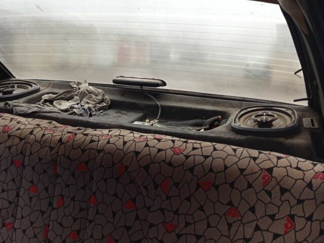 Красный ВАЗ 21099, объемом двигателя 1 л и пробегом 1 тыс. км за 450 $, фото 5 на Automoto.ua