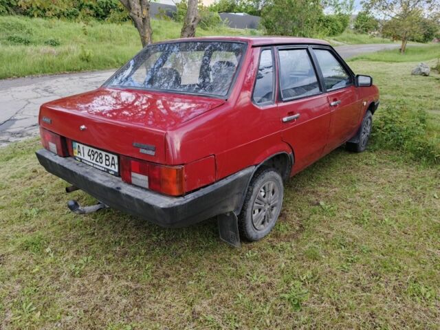 Червоний ВАЗ 21099, об'ємом двигуна 1.5 л та пробігом 180 тис. км за 1600 $, фото 2 на Automoto.ua