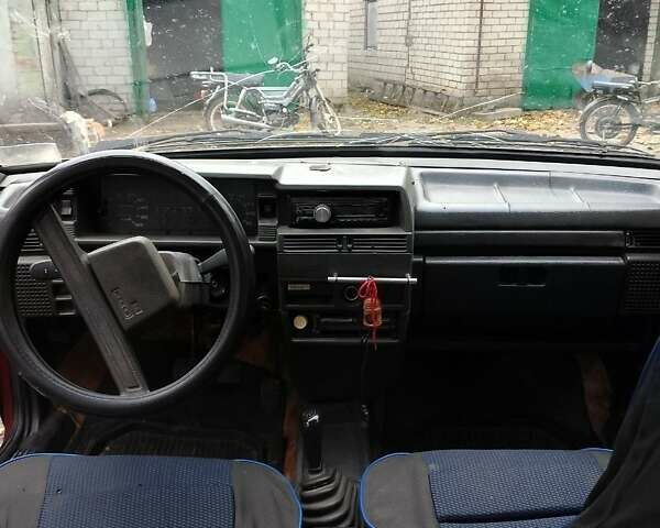 Красный ВАЗ 21099, объемом двигателя 1.5 л и пробегом 24 тыс. км за 834 $, фото 3 на Automoto.ua