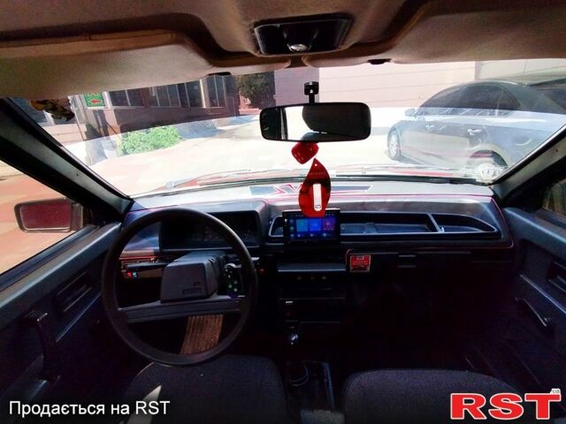 Красный ВАЗ 21099, объемом двигателя 1.5 л и пробегом 72 тыс. км за 1499 $, фото 7 на Automoto.ua