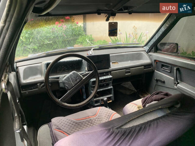 Красный ВАЗ 21099, объемом двигателя 1.5 л и пробегом 200 тыс. км за 700 $, фото 1 на Automoto.ua