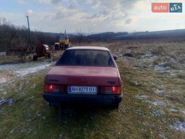 Красный ВАЗ 21099, объемом двигателя 1.6 л и пробегом 329 тыс. км за 1250 $, фото 5 на Automoto.ua