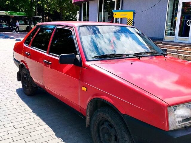 Красный ВАЗ 21099, объемом двигателя 1.5 л и пробегом 72 тыс. км за 1499 $, фото 3 на Automoto.ua