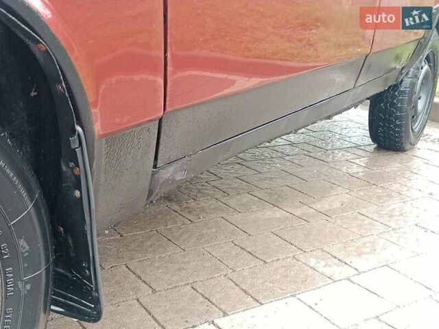 Красный ВАЗ 21099, объемом двигателя 1.46 л и пробегом 55 тыс. км за 900 $, фото 5 на Automoto.ua