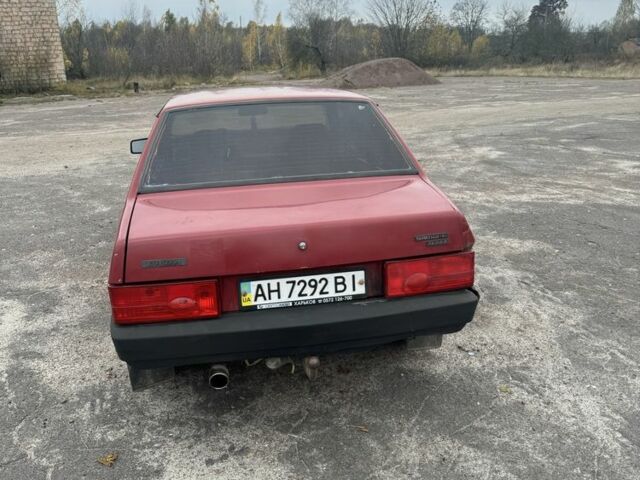 Красный ВАЗ 21099, объемом двигателя 1.5 л и пробегом 3 тыс. км за 737 $, фото 3 на Automoto.ua