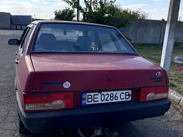 Красный ВАЗ 21099, объемом двигателя 1.5 л и пробегом 1 тыс. км за 1100 $, фото 2 на Automoto.ua