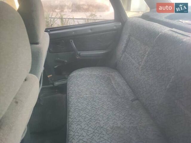 Красный ВАЗ 21099, объемом двигателя 1.6 л и пробегом 132 тыс. км за 920 $, фото 2 на Automoto.ua