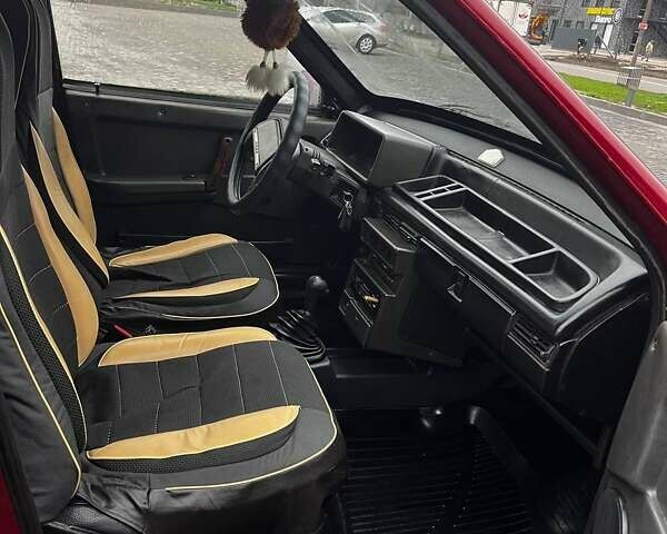 Червоний ВАЗ 21099, об'ємом двигуна 1.6 л та пробігом 157 тис. км за 1350 $, фото 2 на Automoto.ua