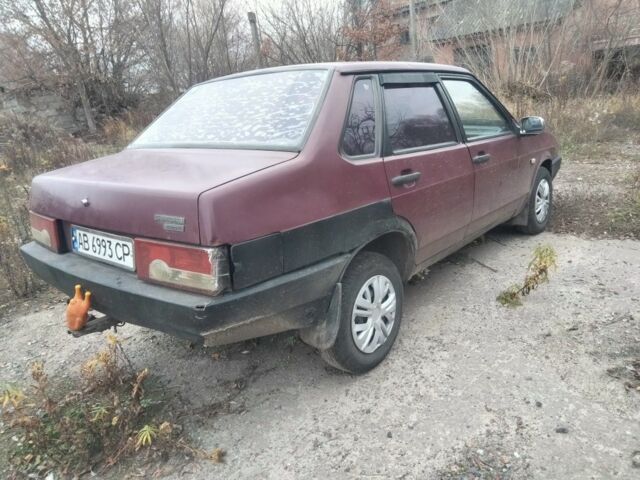 Красный ВАЗ 21099, объемом двигателя 0 л и пробегом 230 тыс. км за 650 $, фото 4 на Automoto.ua