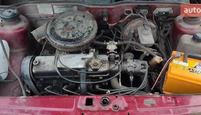 Красный ВАЗ 21099, объемом двигателя 1.5 л и пробегом 70 тыс. км за 1250 $, фото 6 на Automoto.ua