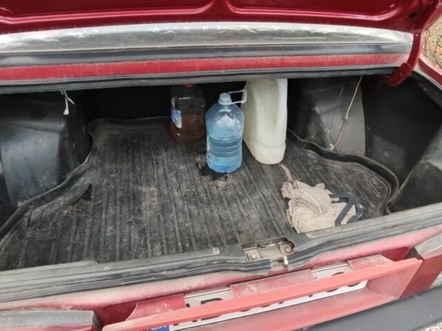 Красный ВАЗ 21099, объемом двигателя 1.5 л и пробегом 70 тыс. км за 1250 $, фото 6 на Automoto.ua