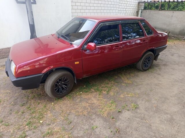 Червоний ВАЗ 21099, об'ємом двигуна 1.5 л та пробігом 283 тис. км за 2100 $, фото 3 на Automoto.ua