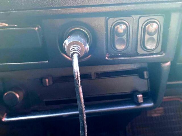 Красный ВАЗ 21099, объемом двигателя 1.5 л и пробегом 300 тыс. км за 1650 $, фото 7 на Automoto.ua