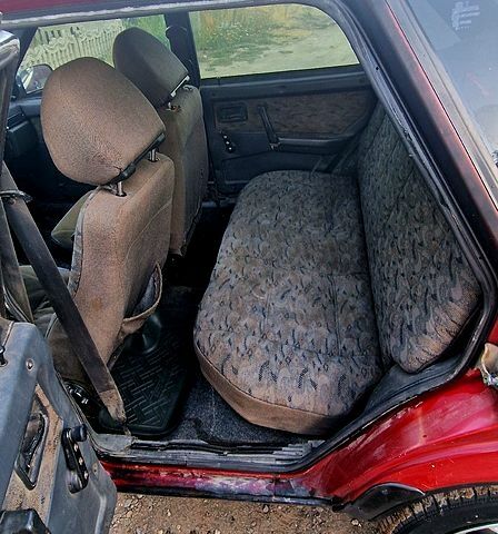 Красный ВАЗ 21099, объемом двигателя 1.5 л и пробегом 0 тыс. км за 800 $, фото 7 на Automoto.ua
