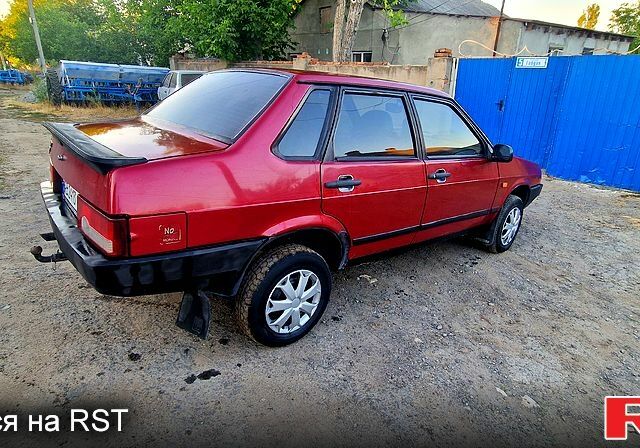 Красный ВАЗ 21099, объемом двигателя 1.5 л и пробегом 0 тыс. км за 800 $, фото 2 на Automoto.ua