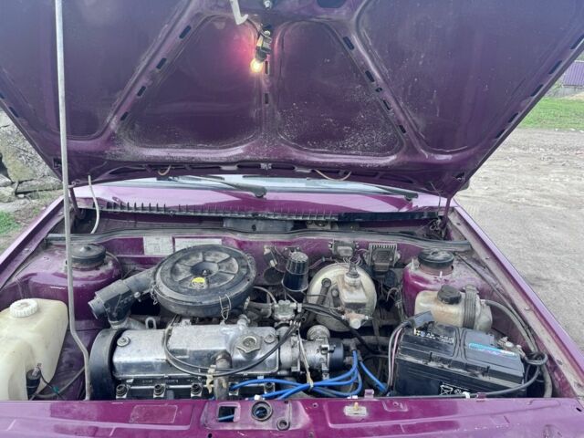 Красный ВАЗ 21099, объемом двигателя 1.5 л и пробегом 65 тыс. км за 1250 $, фото 6 на Automoto.ua