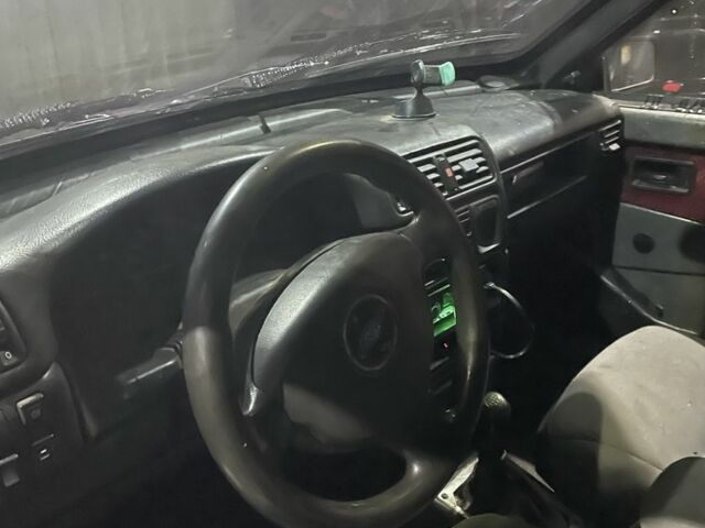 Червоний ВАЗ 21099, об'ємом двигуна 1.5 л та пробігом 233 тис. км за 1350 $, фото 6 на Automoto.ua