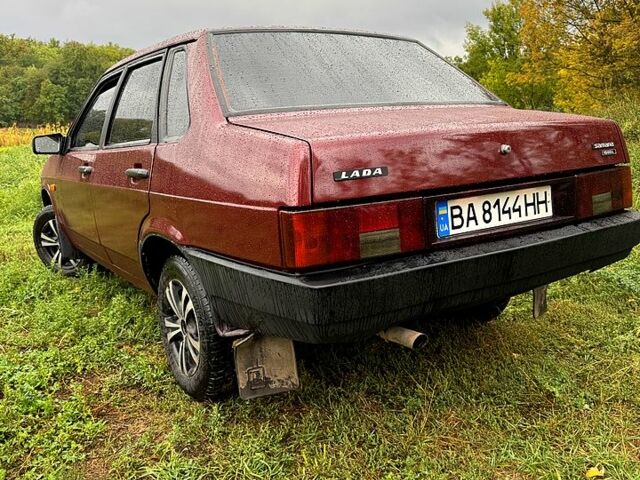 Красный ВАЗ 21099, объемом двигателя 1.5 л и пробегом 200 тыс. км за 1900 $, фото 3 на Automoto.ua