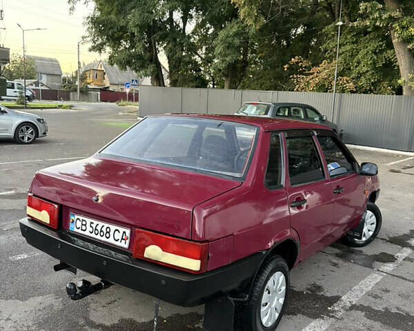 Красный ВАЗ 21099, объемом двигателя 1.6 л и пробегом 280 тыс. км за 1400 $, фото 2 на Automoto.ua