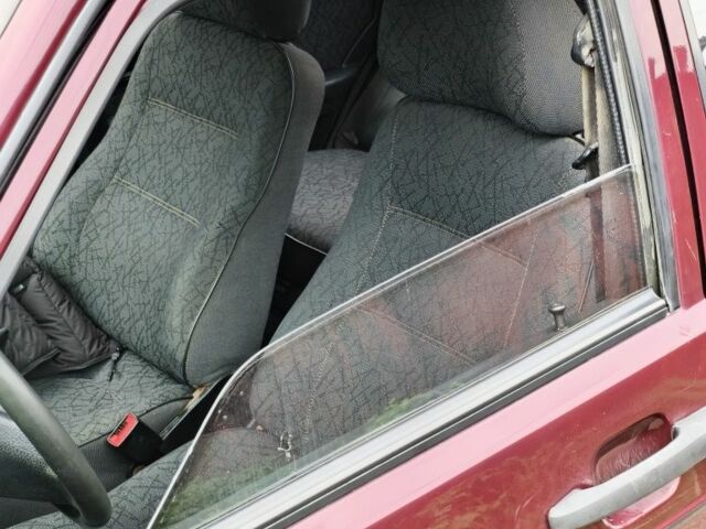 Красный ВАЗ 21099, объемом двигателя 1.5 л и пробегом 163 тыс. км за 999 $, фото 5 на Automoto.ua