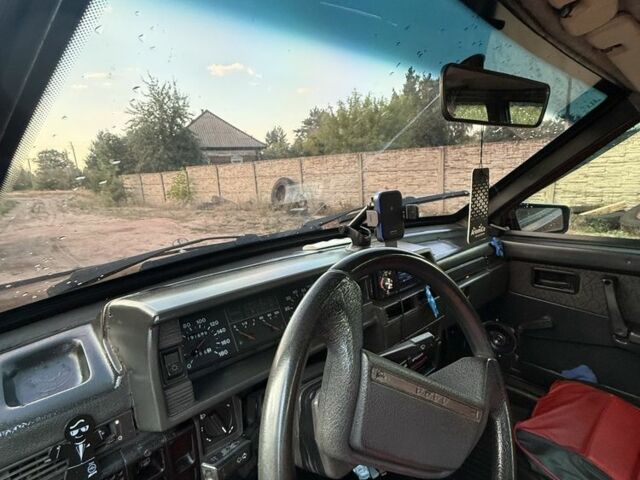 Красный ВАЗ 21099, объемом двигателя 1.6 л и пробегом 250 тыс. км за 2200 $, фото 3 на Automoto.ua