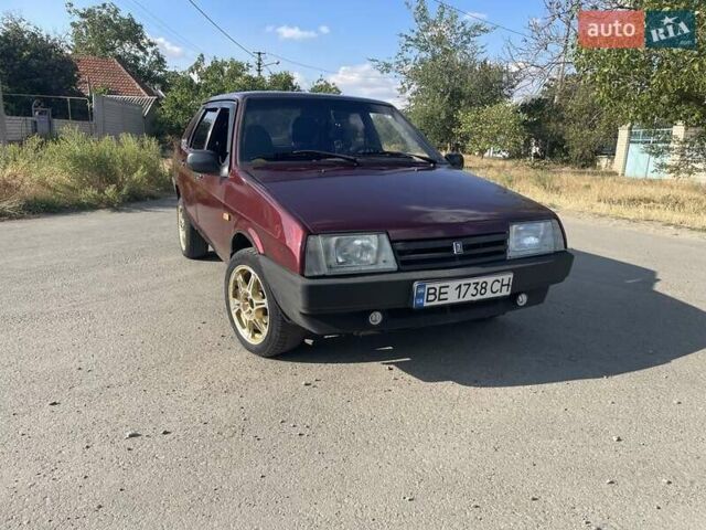 Красный ВАЗ 21099, объемом двигателя 1.6 л и пробегом 85 тыс. км за 2700 $, фото 5 на Automoto.ua
