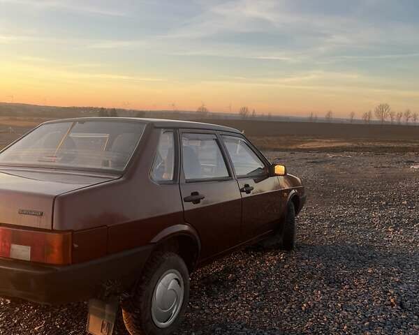 Червоний ВАЗ 21099, об'ємом двигуна 1.6 л та пробігом 252 тис. км за 2000 $, фото 2 на Automoto.ua