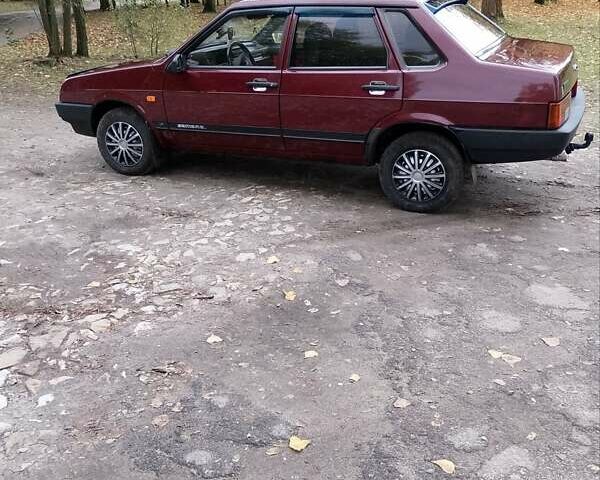 Красный ВАЗ 21099, объемом двигателя 1.5 л и пробегом 118 тыс. км за 2300 $, фото 1 на Automoto.ua