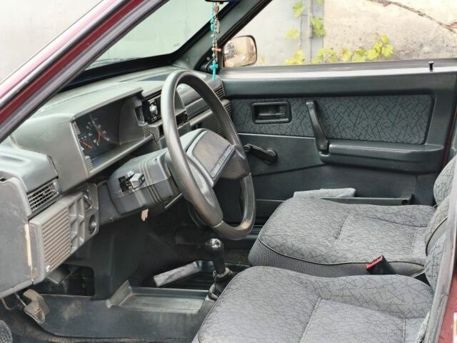 Красный ВАЗ 21099, объемом двигателя 1.5 л и пробегом 163 тыс. км за 999 $, фото 14 на Automoto.ua