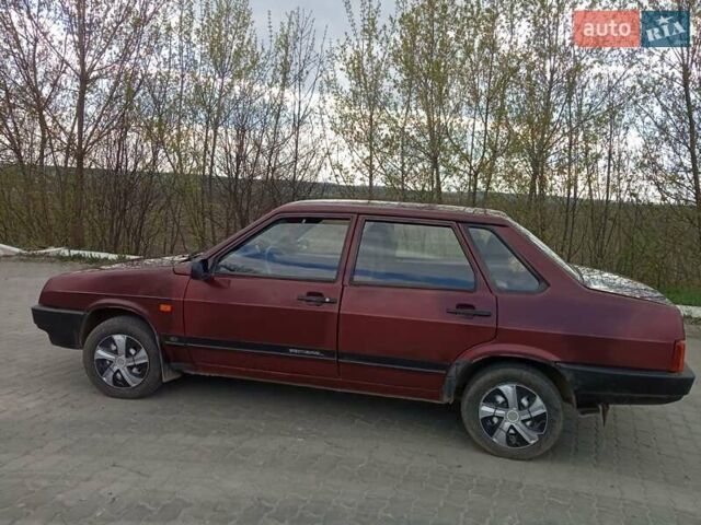 Красный ВАЗ 21099, объемом двигателя 1.5 л и пробегом 260 тыс. км за 1700 $, фото 2 на Automoto.ua