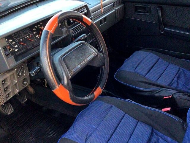 Червоний ВАЗ 21099, об'ємом двигуна 1.5 л та пробігом 150 тис. км за 1550 $, фото 4 на Automoto.ua