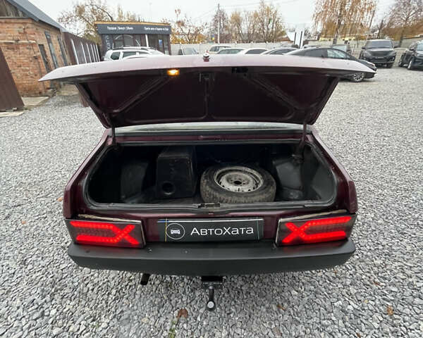 Красный ВАЗ 21099, объемом двигателя 1.5 л и пробегом 250 тыс. км за 2350 $, фото 6 на Automoto.ua