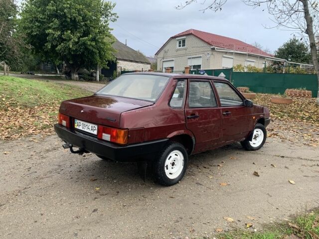 Червоний ВАЗ 21099, об'ємом двигуна 0 л та пробігом 320 тис. км за 1100 $, фото 2 на Automoto.ua